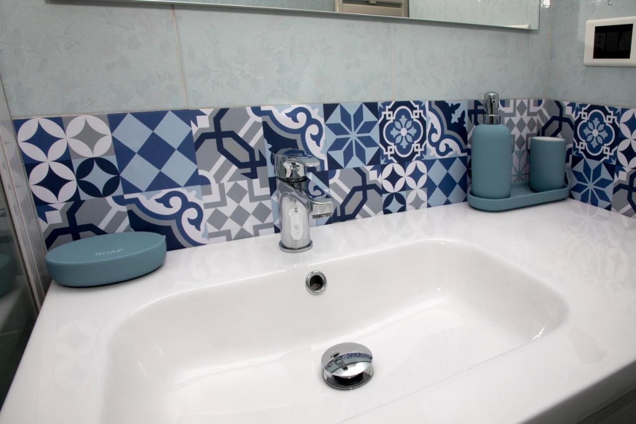 Appartamento Moderno Metro B San Paolo Rome Bagian luar foto